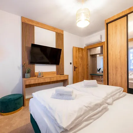 Koziniec Lux Apartman Czarna Góra