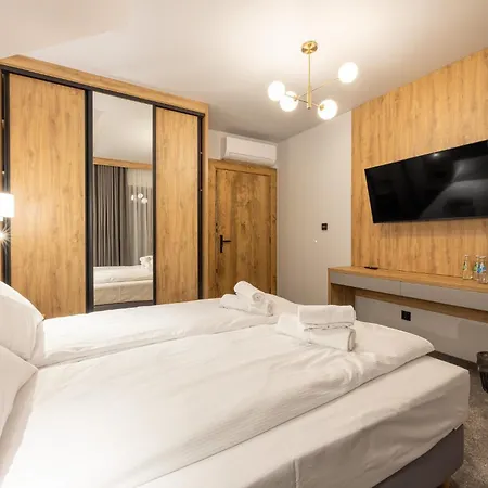 Koziniec Lux